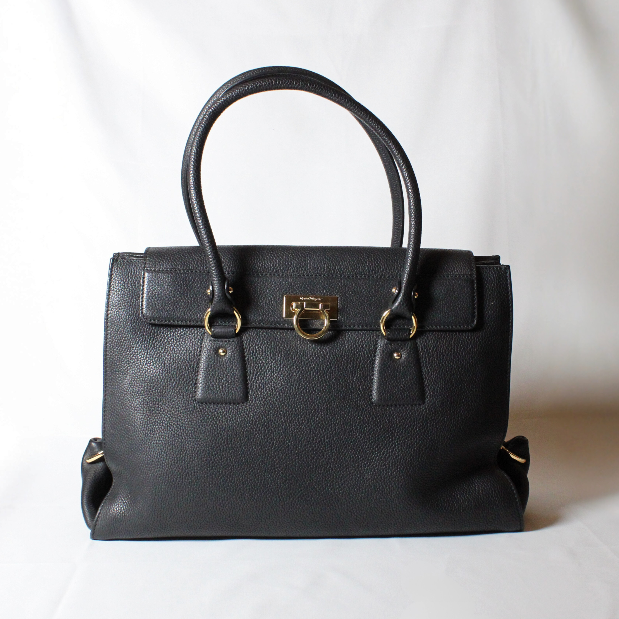 Salvatore Ferragamo Black Lotty bag