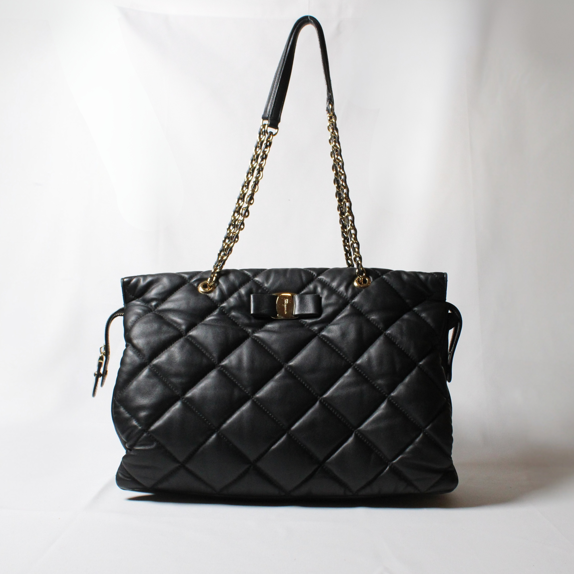 Salvatore Ferragamo Vara Quilter bag