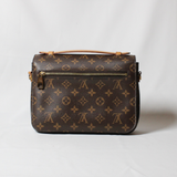 Louis Vuitton modelo Pochette Métis