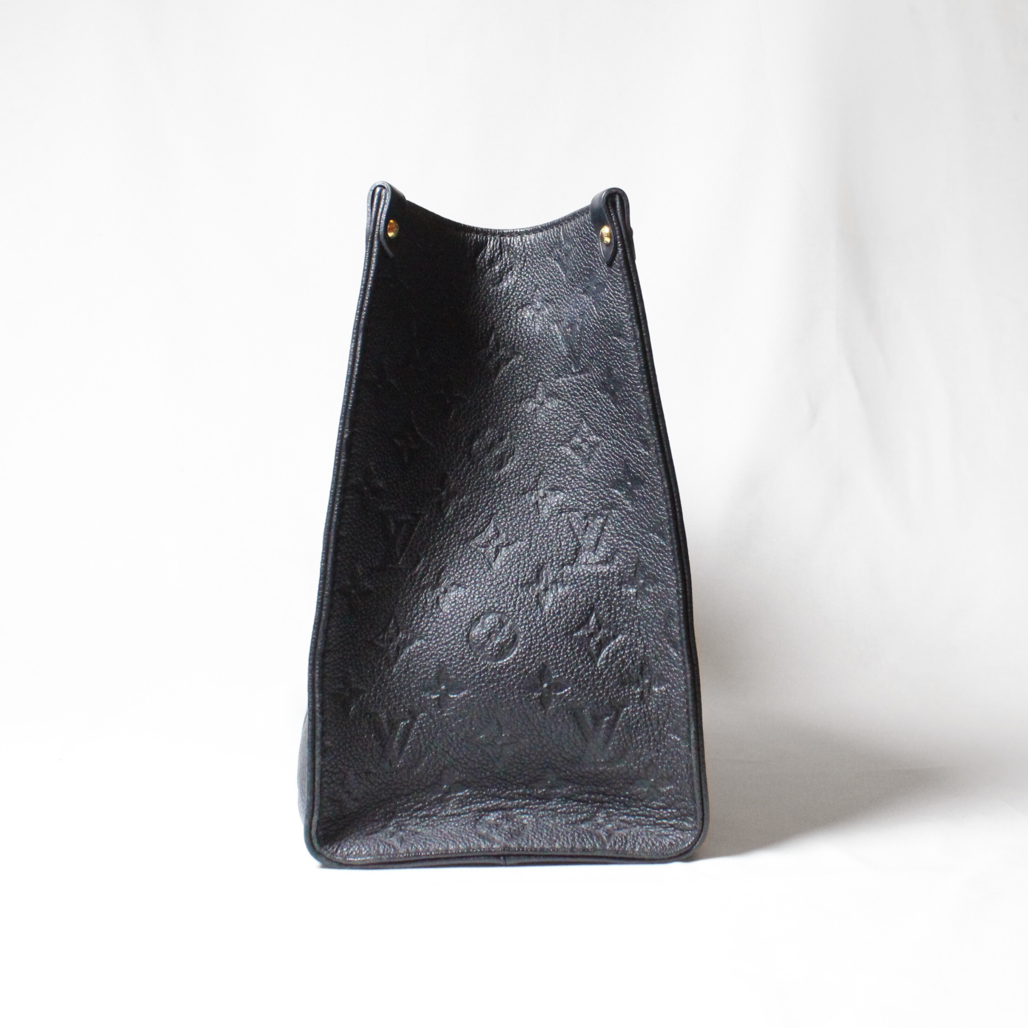 Louis Vuitton OnTheGo bag