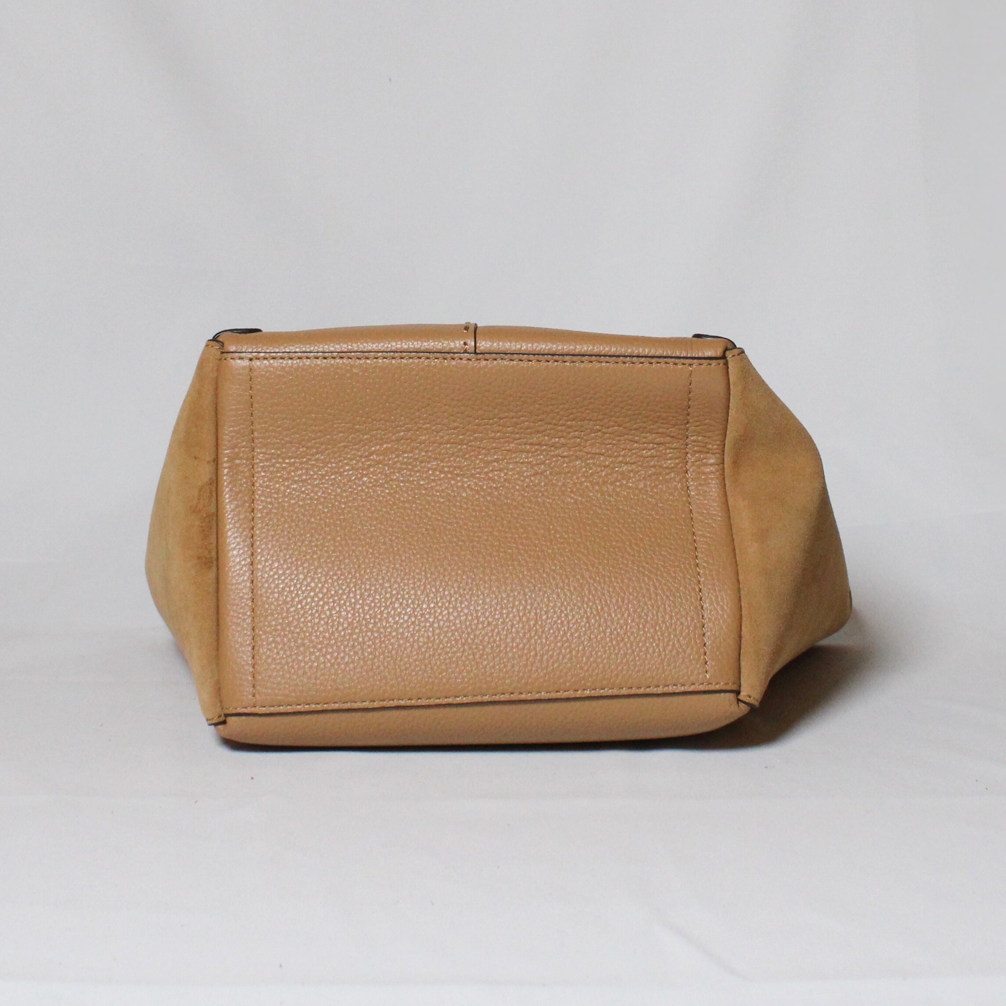 Tory Burch McGraw Dragonfly