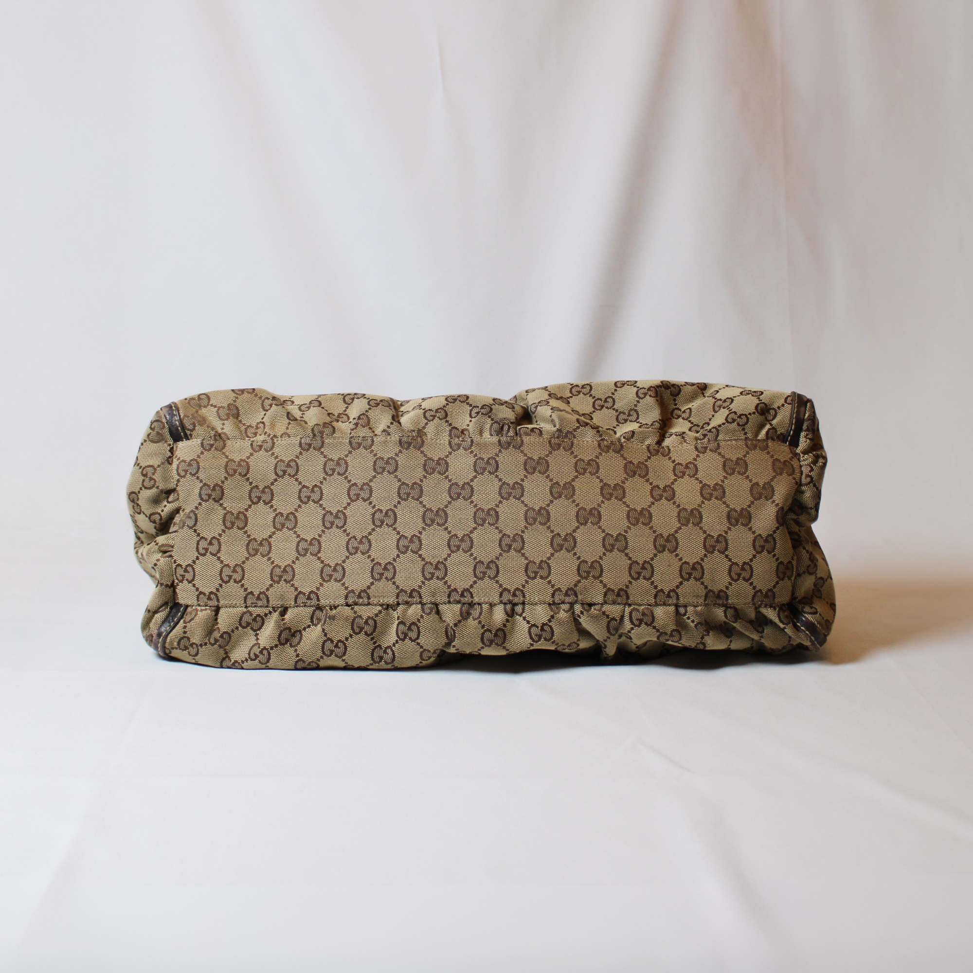 Gucci GG Canvas Abbey D-Ring bag