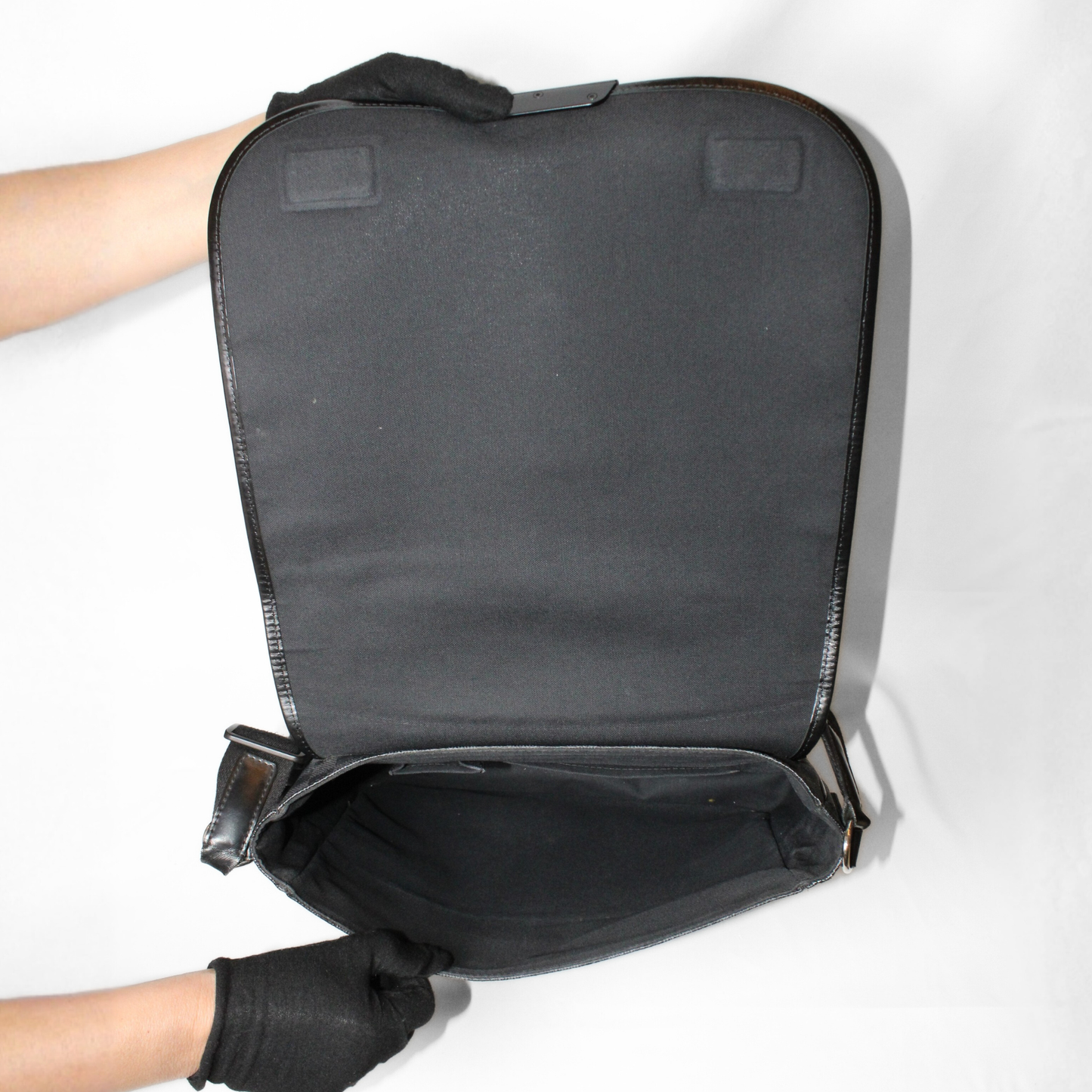 Louis Vuitton Damier Graphite Daniel MM bag