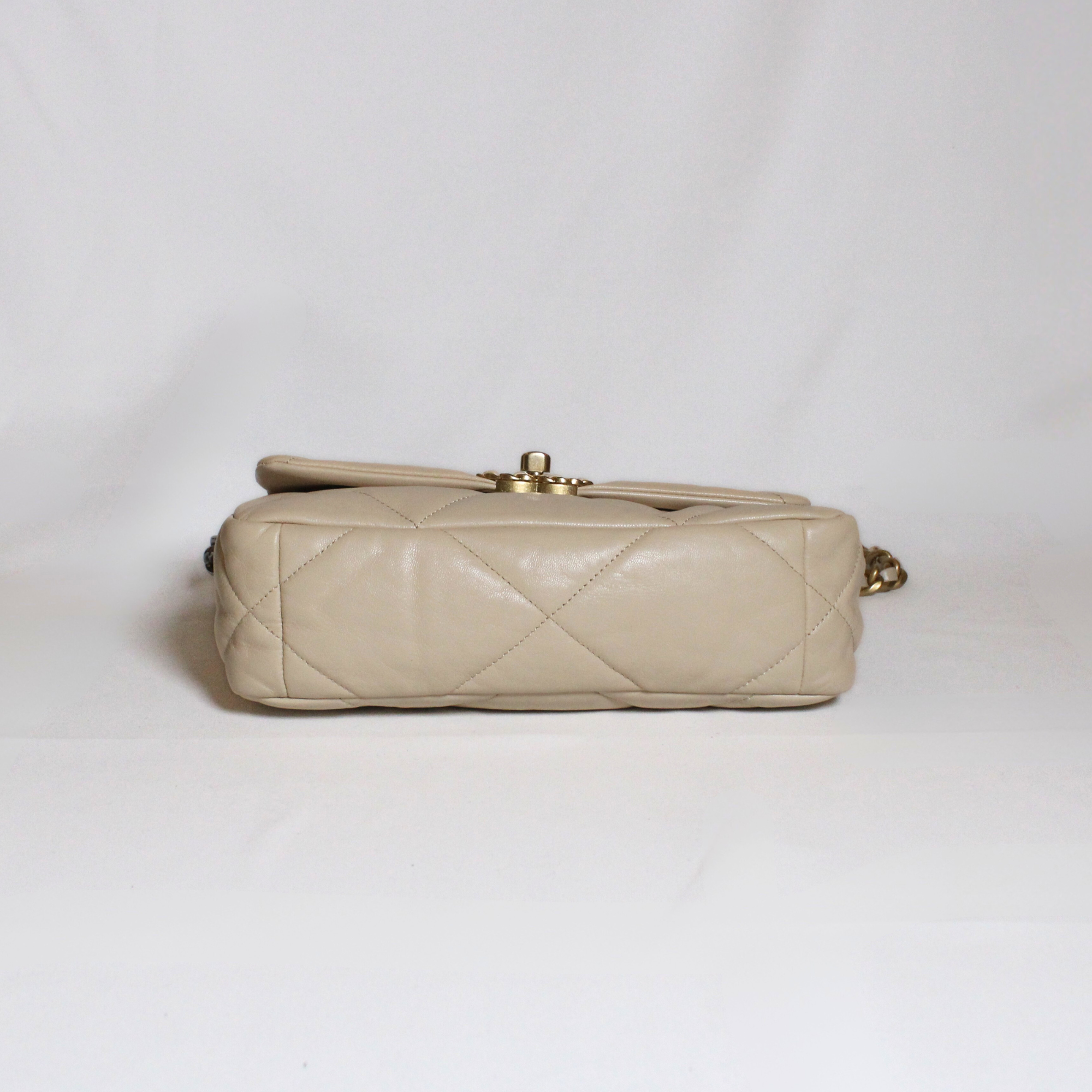 Chanel 19 Medium Beige bag