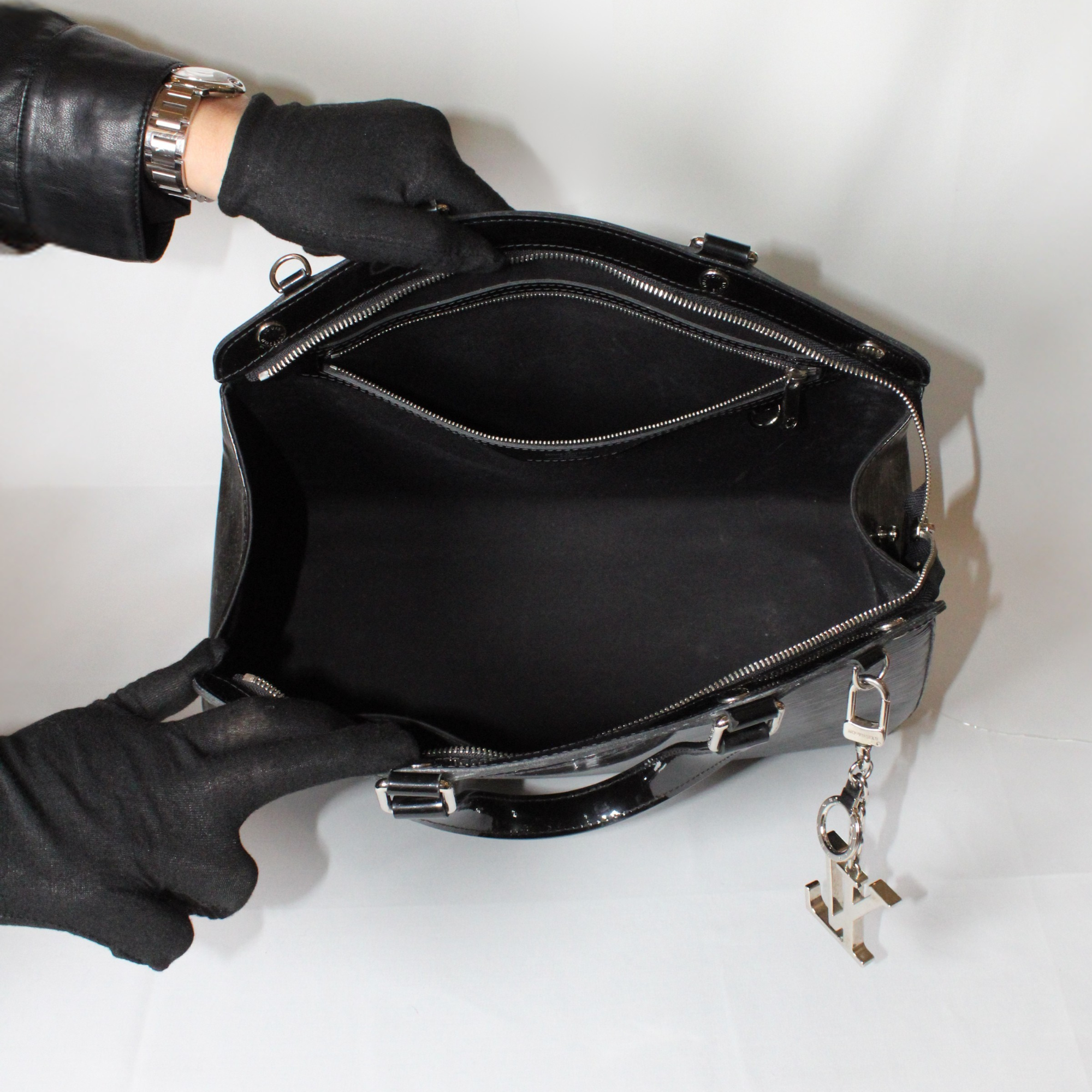 Louis Vuitton Brea MM bag