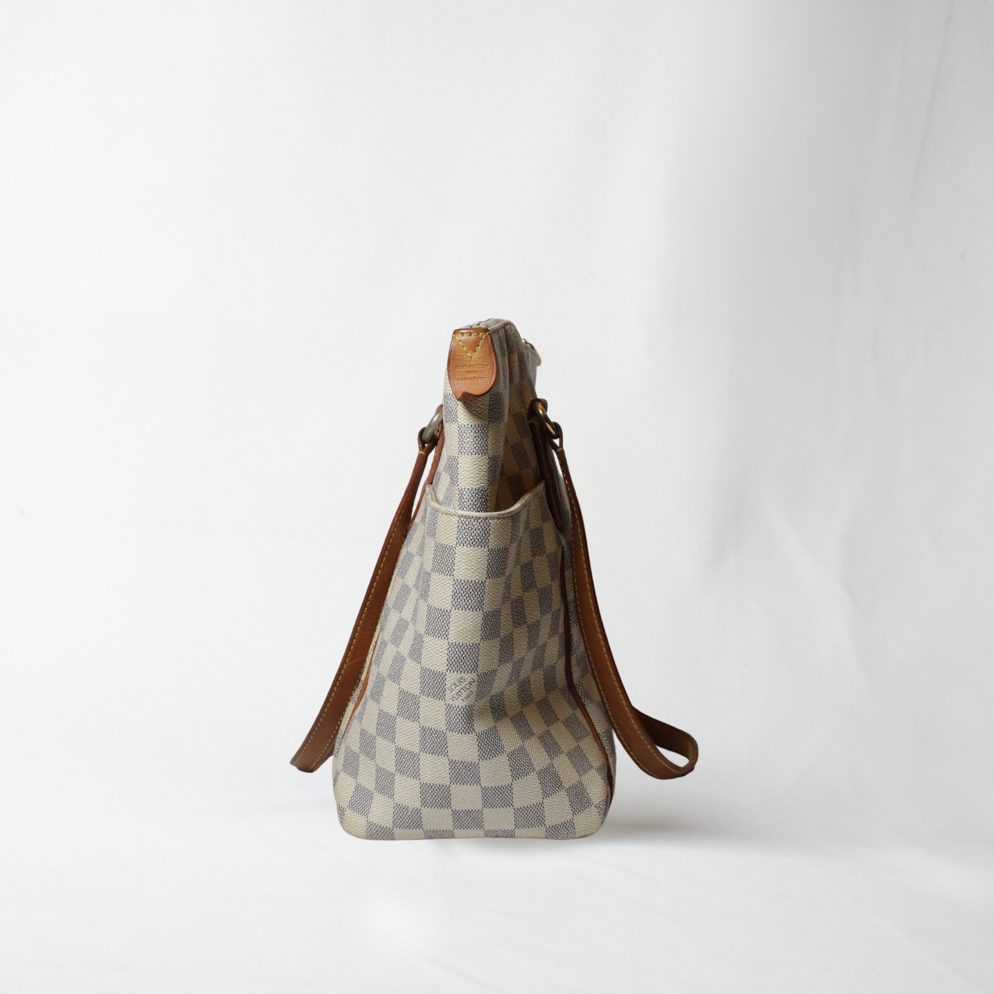 Louis Vuitton Totally MM shoulder bag in Damier Azur