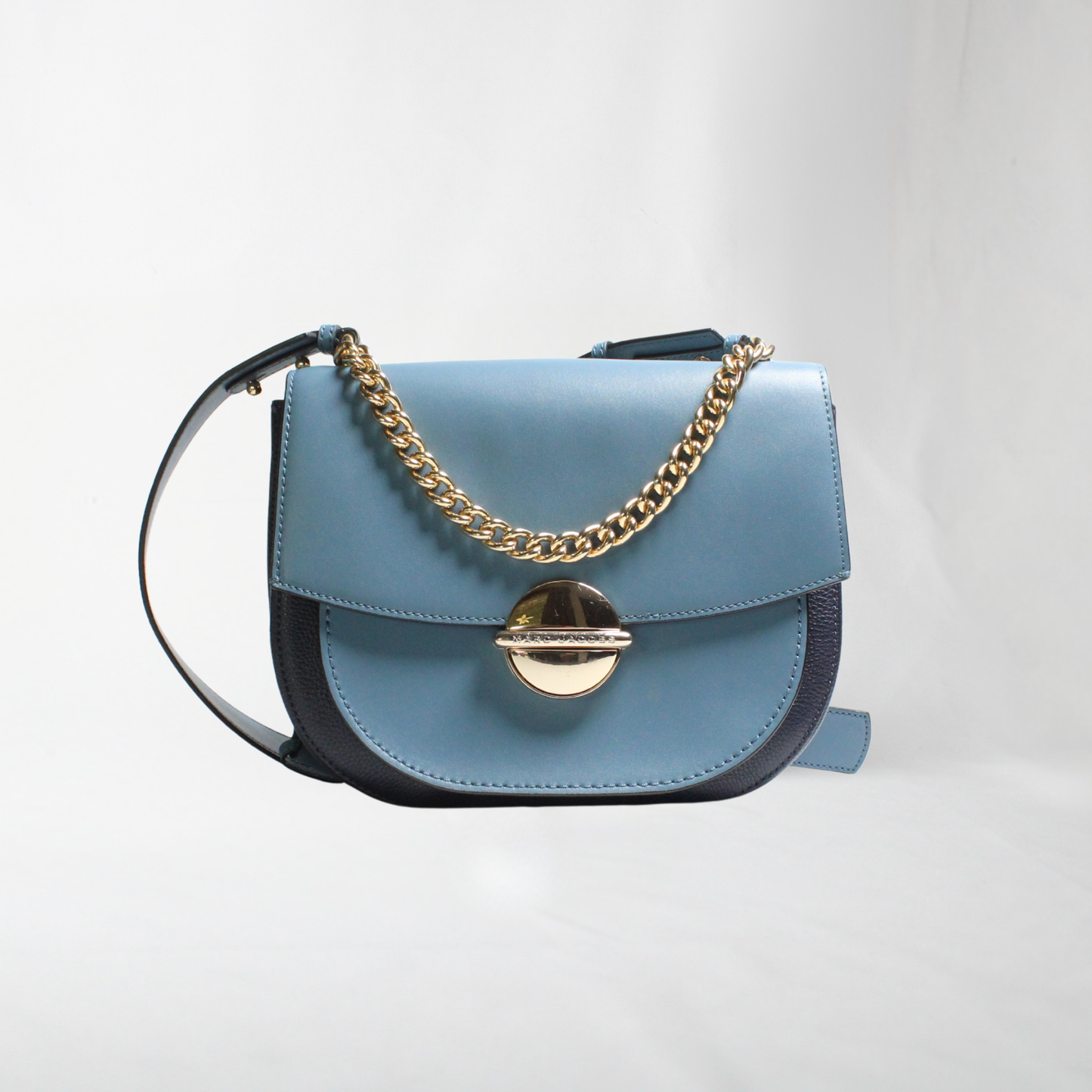Marc Jacobs Tuck Lock