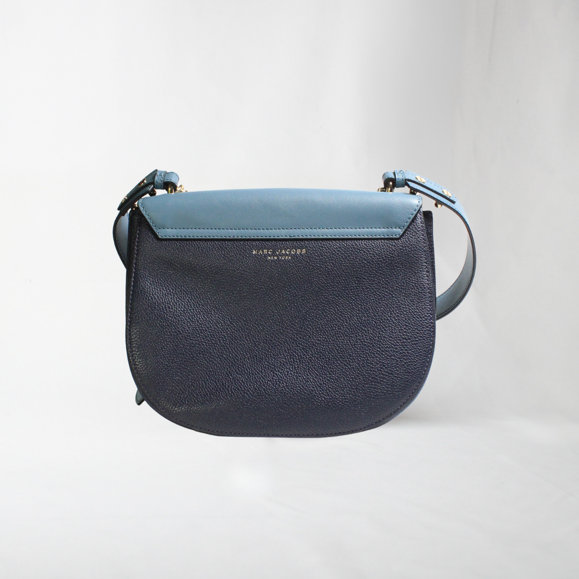 Marc Jacobs Tuck Lock